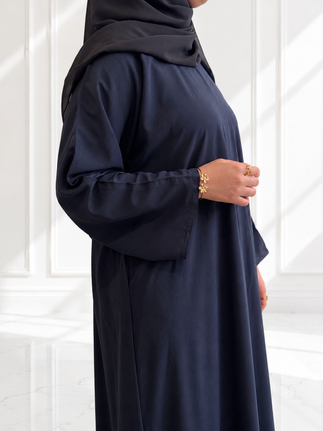 Layali Navy Closed abaya thumbnail