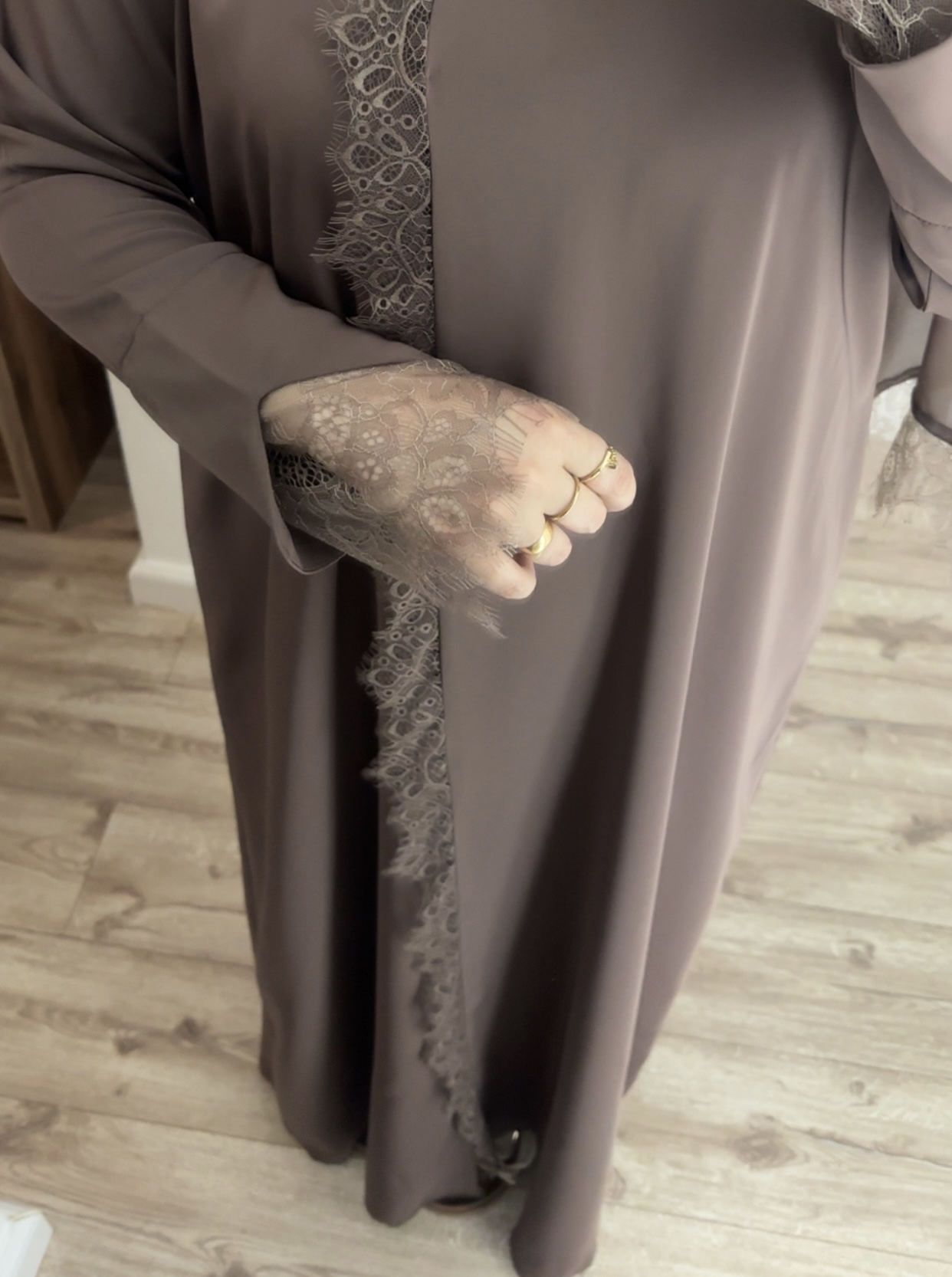 Mocha Lace Grace Abaya